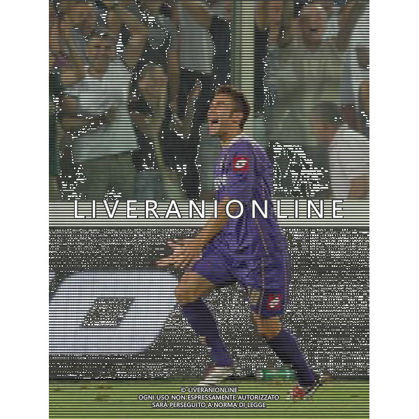 Champions League 2008/2009 Terzo Turno Preliminare Firenze - 12.08.2008 Fiorentina-Slavia Praga Nella Foto: ESULTANZA DOPO IL GOL SU PUNIZIONE DI ADRIAN MUTU DEL 1-0 /Ph.Vitez-Ag. Aldo Liverani