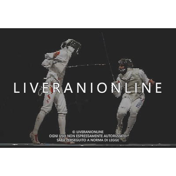 Pechino -08-2008 Giochi Olimpici Pechino Beijing 2008 finali scherma nella foto sanzo salvatore (ITA) e zhu jun (CHI) a fine gara ph marco luzzani/ag aldo liverani s.a.s. 