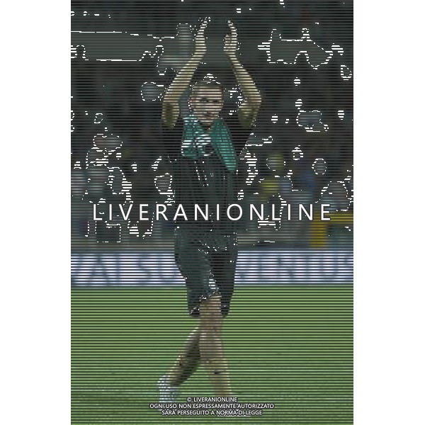 Juventus - Fc Artmedia Bratislava Preliminare Champions League 2008/2009 13-08-2008 Torino Nella foto: giorgio chiellini saluta i tifosi a fine gara ©Manuela Viganti/Press Photo/Ag. Aldo Liverani