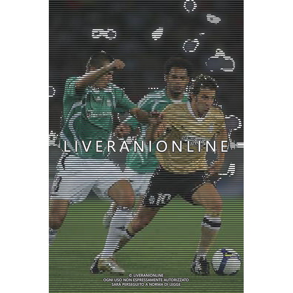 Juventus - Fc Artmedia Bratislava Preliminare Sport CalcioChampions League 2008/2009 13-08-2008 Torino Nella foto: alessandro Del Piero e Velicky Stanislav ©Manuela Viganti/Press Photo/ag. aldo liverani