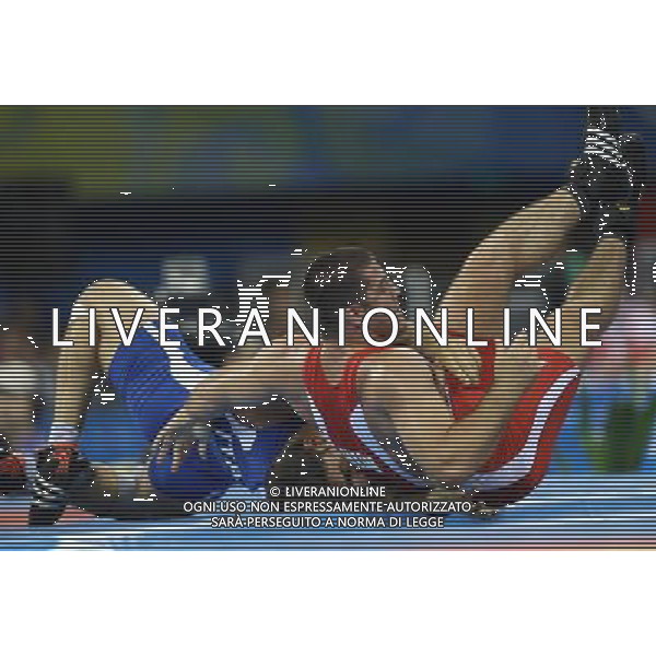 Pechino 14-08-2008 Giochi Olimpici Pechino Beijing 2008 lotta greco romana 84 kg nella foto andrea minguzzi (ITA) oro e fodor zoltan (HUN) nel momento della vittoria ph marco luzzani/ag aldo liverani s.a.s.