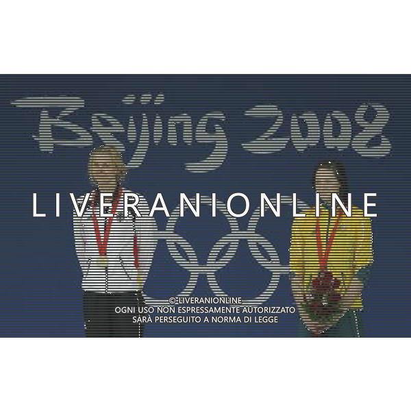Pechino -08-2008 Giochi Olimpici Pechino Beijing 2008 finali nuoto nella foto steffen britta (GER) oro 50 m stile libero e trickett elizabeth (AUS) bronzo ph marco luzzani/ag aldo liverani s.a.s.