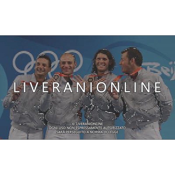 Pechino -08-2008 Giochi Olimpici Pechino Beijing 2008 premiazione scherma squadre uomini nella foto aldo montano, occhiuzzi diego, pastore giampiero e tarantino luigi (ITA) bronzo ph marco luzzani/ag aldo liverani s.a.s.
