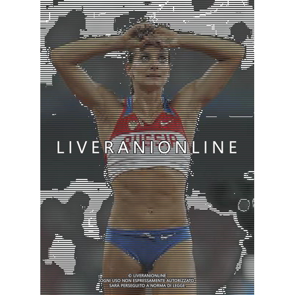 Pechino -08-2008 Giochi Olimpici Pechino Beijing 2008 finale salto con asta femminile nella foto Yelena Isinbayeva (RUSSIA) medaglia d\'oro record del mondo nel salto con l\'asta 5,05 ph marco luzzani/ag aldo liverani s.a.s.