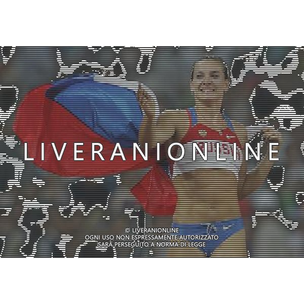 Pechino -08-2008 Giochi Olimpici Pechino Beijing 2008 finale salto con asta femminile nella foto Yelena Isinbayeva (RUSSIA) medaglia d\'oro record del mondo nel salto con l\'asta 5,05 ph marco luzzani/ag aldo liverani s.a.s.