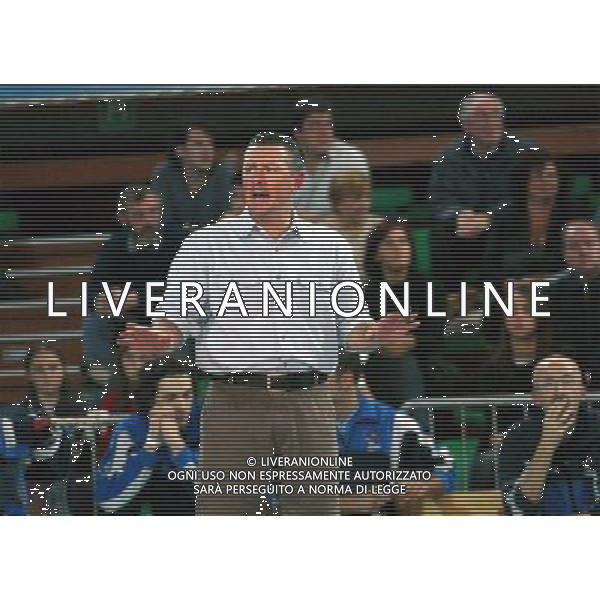 brescia 25/10/2003 campionato nazionale di pallavolo serie A1 Bossini Gabeca Montichiari - Unimade Parma nella foto: valdo enzo allenatore foto ag aldo liverani/venezia 