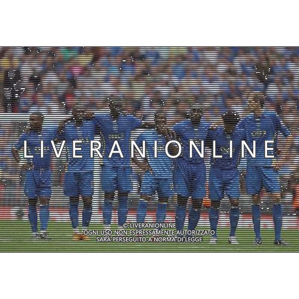 Manchester United v Portsmouth, FA Community Shield. Wembley Stadium. London. UK. 10/8/08 NELLA FOTO I GIOCATORI DEL Portsmouth DURANTE I RIGORI FOTO IPS-AG ALDO LIVERANI ONLY ITALY 