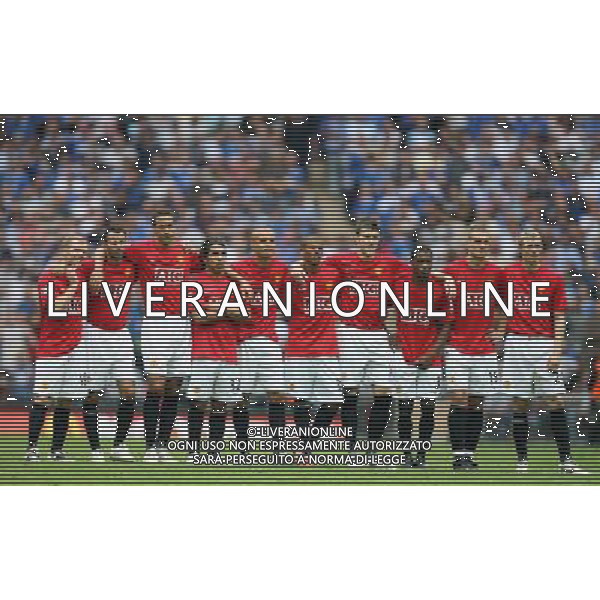 Manchester United v Portsmouth, FA Community Shield. Wembley Stadium. London. UK. 10/8/08 NELLA FOTO I GIOCATORI DEL MANCHESTER UNITED DURANTE I RIGORI FOTO IPS-AG ALDO LIVERANI ONLY ITALY 