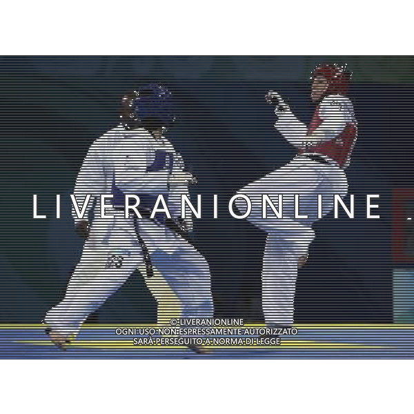 Pechino -08-2008 Giochi Olimpici Pechino Beijing 2008 semifinale femminile taekwondo nella foto veronica calabrese (ITA) e Sujeong Lim (KOR) ph marco luzzani/ag aldo liverani s.a.s.