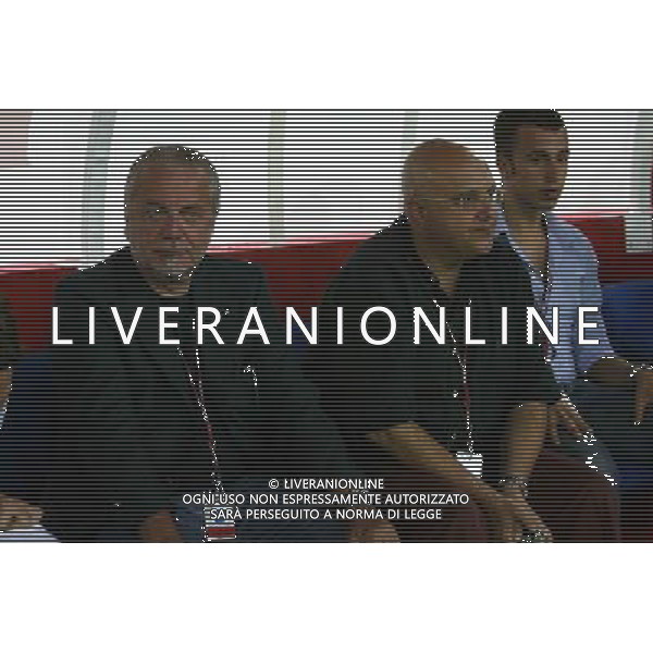 Trofeo Birra Moretti Napoli-21-08-2008 Napoli - juventus Nella foto: il presidente aurelio de laurentiis con Pierpaolo Marino ©Alessandro Falzone/Press Photo/Ag. Aldo Liverani 