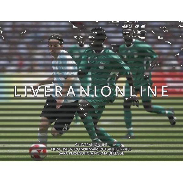 Pechino 23-08-2008 Giochi Olimpici Pechino Beijing 2008 finale calcio nigeria-argentina nella foto lionel messi e apam onyekachi ph marco luzzani/ag aldo liverani s.a.s. 