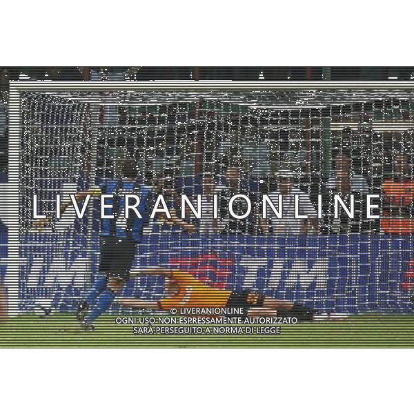 Supercoppa Italiana 2008 Milano - 24.08.2008 Inter-Roma Nella Foto:il rigore decisivo di javier Zanetti /Ph.ghidoni-Ag. Aldo Liverani