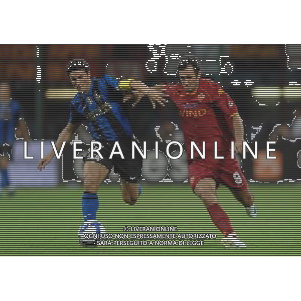 Supercoppa Italiana 2008 Milano - 24.08.2008 Inter-Roma Nella Foto:VUCINIC MIRKO-ZANETTI JAVIER /Ph.Vitez-Ag. Aldo Liverani