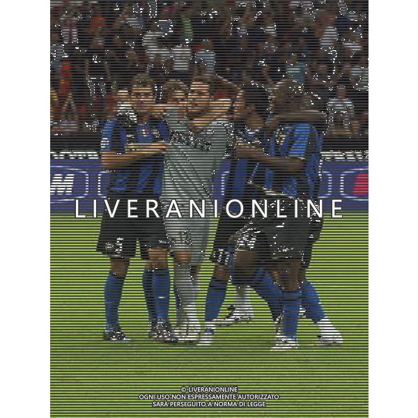 Inter-Roma Supercoppa Italiana 2008 Milano - 24.08.2008 Nella Foto: esultanza a fine gara di Julio Cesar con Dejan Stankovic Ph. CF/Ag. Aldo Liverani