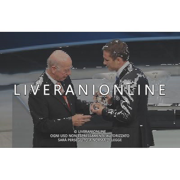 Champions League 2008/2009 - Sorteggio Fase a Gironi Montecarlo - 28.08.2008 Nella Foto:CHARLTON PREMIA LAMPARD COME MIGLIOR CENTROCAMPISTA /Ph.Vitez-Ag. Aldo Liverani