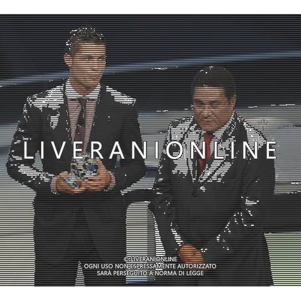 Champions League 2008/2009 - Sorteggio Fase a Gironi Montecarlo - 28.08.2008 Nella Foto:RONALDO E EUSEBIO /Ph.Vitez-Ag. Aldo Liverani