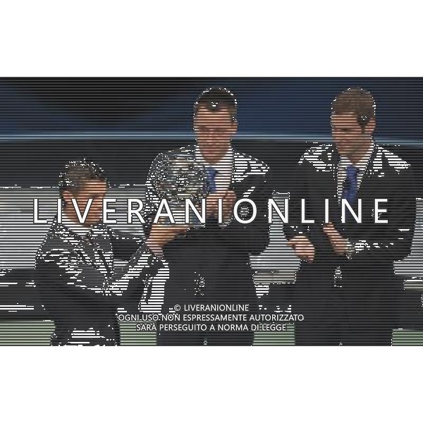 Champions League 2008/2009 - Sorteggio Fase a Gironi Montecarlo - 28.08.2008 Nella Foto:RONALDO PREMIATO MIGLIOR GIOCATORE CHAMPIONS LEAGUE /Ph.Vitez-Ag. Aldo Liverani