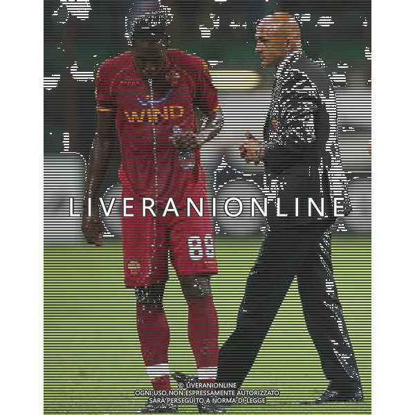 Foto Aldo Liverani/Luca Ghidoni Milano 24/08/2008 Calcio Supercoppa Italiana 2008-2009 Inter-Roma Nella foto Luciano Spalletti, allenatore della roma con Okaka © AG. ALDO LIVERANI SAS