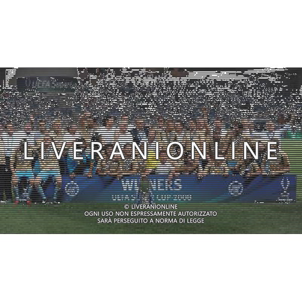 Supercoppa Europea 2008 Montecarlo - 29.08.2008 Manchester United-Zenit San Pietroburgo Nella Foto:ZENIT CON LA COPPA /Ph.Vitez-Ag. Aldo Liverani