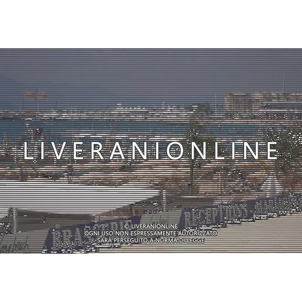 31 August 2008 - Cannes, France - Bay of Cannes. Since 1946 this palm fringed seafront featuring luxury boutiques and hotels is the home to the Cannes Film Festival. Photo Credit: Laura Farr/AdMedia - AG. ALDO LIVERANI SAS ITALY ONLY