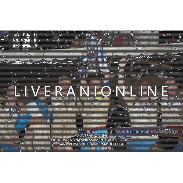 Supercoppa Europea 2008 Montecarlo - 29.08.2008 Manchester United-Zenit San Pietroburgo Nella Foto:TYMOSHCHUK ANATOLIY ALZA LA COPPA /Ph.Vitez-Ag. Aldo Liverani