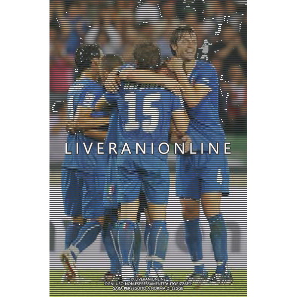 UDINE 10/09/2008 QUALIFICAZIONE MONDIALE 2010 ITALIA-GEORGIA NELLA FOTO:ESULTANZA DI DE ROSSI FOTO PAOLA GARBUIO/AG.ALDO LIVERANI