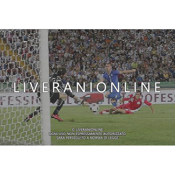 UDINE 10/09/2008 QUALIFICAZIONE MONDIALE 2010 ITALIA-GEORGIA NELLA FOTO:IL SECONDO GOL DI DE ROSSI FOTO PAOLA GARBUIO/AG.ALDO LIVERANI