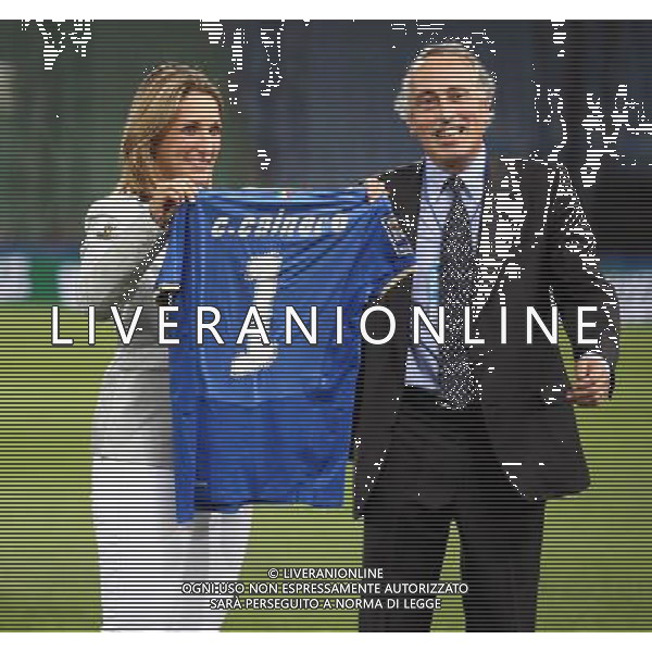 Udine 10/09/2008 Calcio Qualificazioni Mondiali 2010 Italia-Georgia Nella foto Abete con la Cainero ph LUCA GHIDONI/ag ALDO LIVERANI SAS