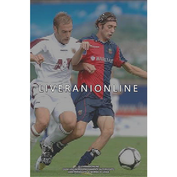 20080914 lumezzane reggiana calcio prima divisione nella foto SCAglia del lumezzane contrastato da scaglia della reggiana AG ALDO LIVERANI