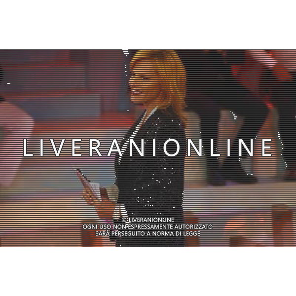 SIMONA VENTURA MILANO 15-09-08 TRASMISSIONE L\' ISOLA DEI FAMOSI \'PRIMA PUNTATA\' FOTO SORANO ANTONIO - AG. ALDO LIVERANI SAS