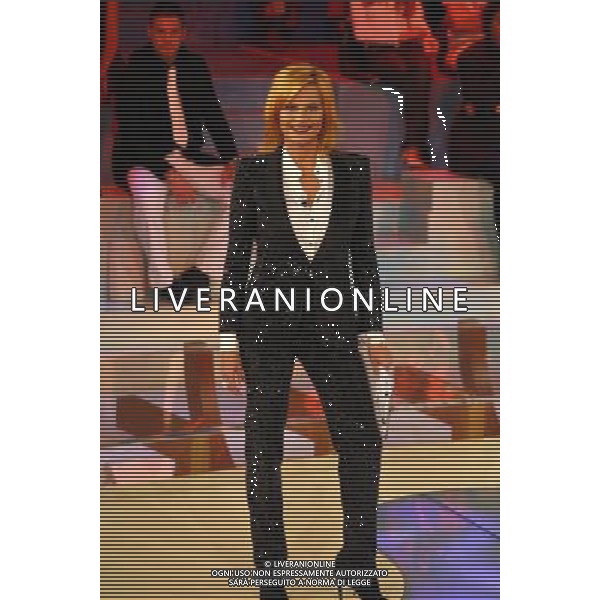SIMONA VENTURA MILANO 15-09-08 TRASMISSIONE L\' ISOLA DEI FAMOSI \'PRIMA PUNTATA\' FOTO SORANO ANTONIO - AG. ALDO LIVERANI SAS