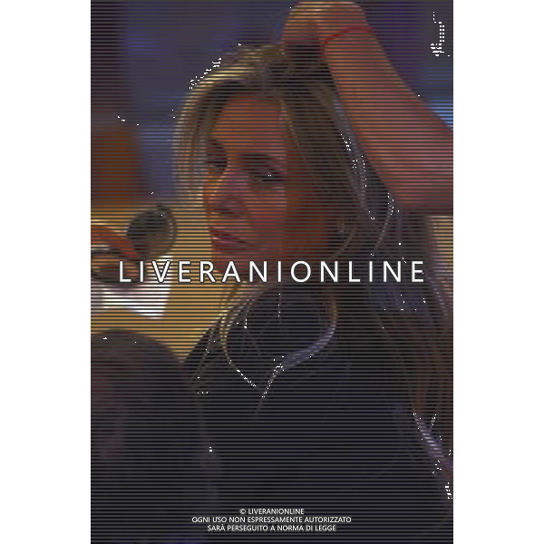 MARA VENIER MILANO 15-09-08 TRASMISSIONE L\' ISOLA DEI FAMOSI \'PRIMA PUNTATA\' FOTO SORANO ANTONIO - AG. ALDO LIVERANI SAS