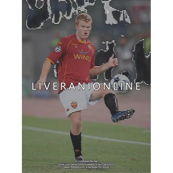 Roma - CFR Cluj - 16/09/2008 - Stadio Olimpico - Uefa Champions League 2008/2009 - Gruppo A - nella foto: JOHN ARNE RIISE ph. Corradetti / ag. Aldo LIVERANI
