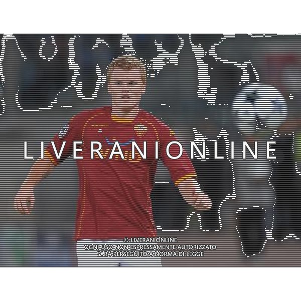 Roma - CFR Cluj - 16/09/2008 - Stadio Olimpico - Uefa Champions League 2008/2009 - Gruppo A - nella foto: JOHN ARNE RIISE ph. Corradetti / ag. Aldo LIVERANI