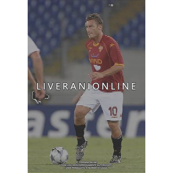 Roma - 16/09/2008 - Stadio Olimpico - Uefa Champions League 2008/2009 - Gruppo A - Roma Vs CFR Cluj - nella foto: Francesco TOTTI ph. Corradetti / ag. Aldo LIVERANI