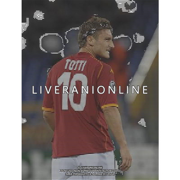 Roma - 16/09/2008 - Stadio Olimpico - Uefa Champions League 2008/2009 - Gruppo A - Roma Vs CFR Cluj - nella foto: Francesco TOTTI ph. Corradetti / ag. Aldo LIVERANI