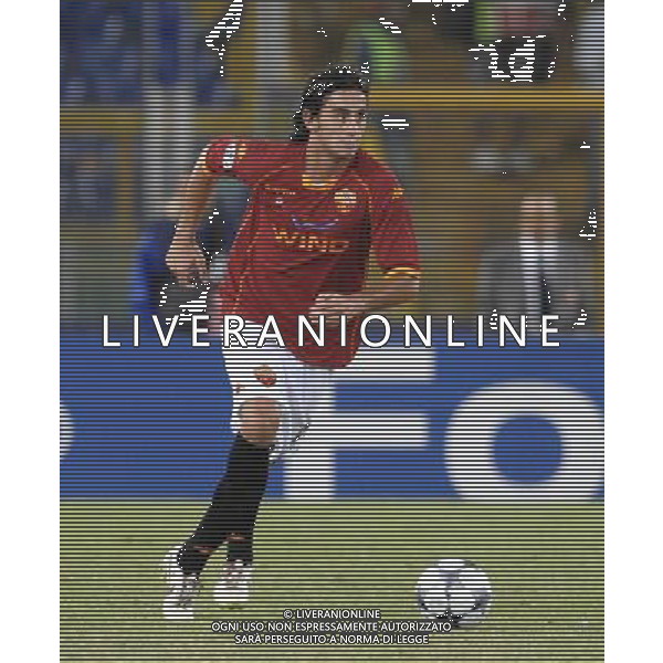 Roma - 16/09/2008 - Stadio Olimpico - Uefa Champions League 2008/2009 - Gruppo A - Roma Vs CFR Cluj - nella foto: Alberto AQUILANI ph. Corradetti / ag. Aldo LIVERANI