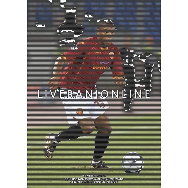 Roma - 16/09/2008 - Stadio Olimpico - Uefa Champions League 2008/2009 - Gruppo A - Roma Vs CFR Cluj - nella foto: JULIO CESAR BAPTISTA ph. Corradetti / ag. Aldo LIVERANI