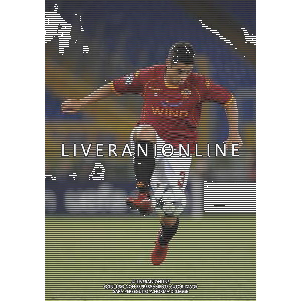 Roma - 16/09/2008 - Stadio Olimpico - Uefa Champions League 2008/2009 - Gruppo A - Roma Vs CFR Cluj - nella foto: CICERO JOAO DE CEZARE (CICINHO) ph. Corradetti / ag. Aldo LIVERANI