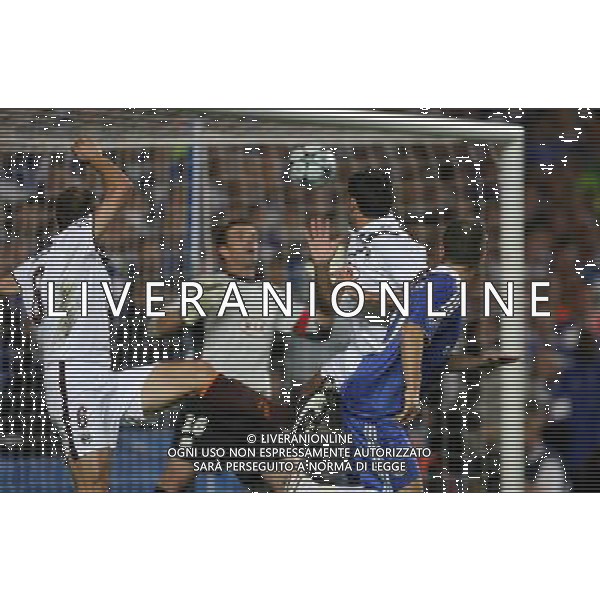 Joe Cole of Chelsea scores the 2nd goal with this header from Frank Lampard of Chelsea\'s corner kick 2-0 - Chelsea FC v FC Bordeaux, UEFA Champions League Group A, Matchday 1, Stamford Bridge, London, Date 16/09/2008. Picture by Marc Atkins(IPS PHOTO AGENCY)/Ag. Aldo Liverani Sas - ITALY ONLY -