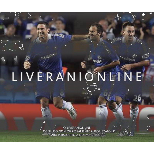 Frank Lampard of Chelsea scores the 1-0 and celebrates after scoring for his team - Chelsea FC v FC Bordeaux, UEFA Champions League Group A, Matchday 1, Stamford Bridge, London, Date 16/09/2008. Picture by Marcello Pozzetti(IPS PHOTO AGENCY)/Ag. Aldo Liverani Sas - ITALY ONLY -