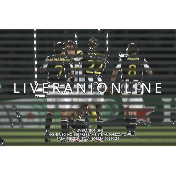 Juventus - Zenit San Pietroburgo Champions League 2008/2009 17-09-2008 Torino Nella foto: i giocatori della juventus festeggiano afine gara ©Manuele Viganti/Press Photo/ag. Aldo Liverani sas