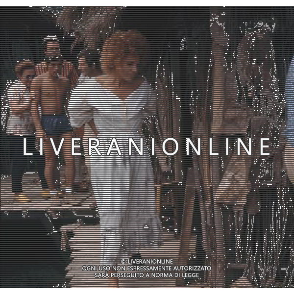 Ornella Vanoni Cantante Archivio Ag. Aldo Liverani Sas retrospettiva