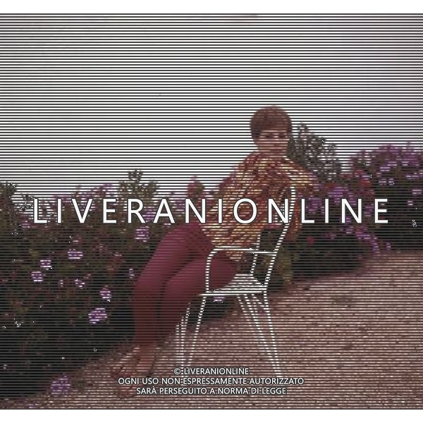 Ornella Vanoni Cantante Archivio Ag. Aldo Liverani Sas retrospettiva