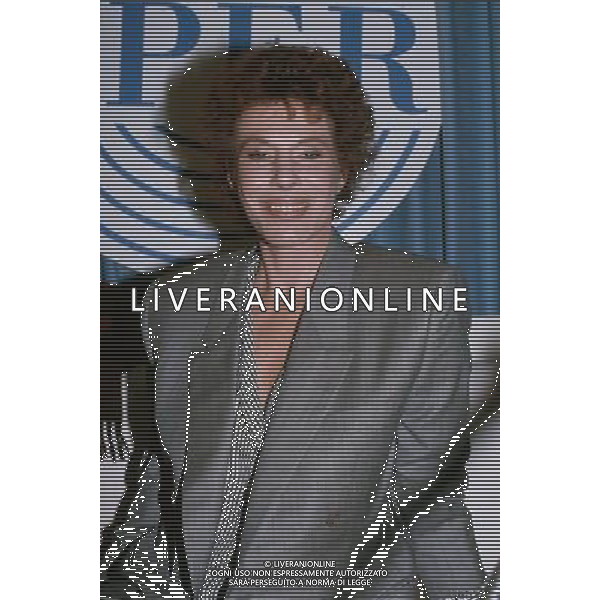 Ornella Vanoni Cantante Archivio Ag. Aldo Liverani Sas retrospettiva