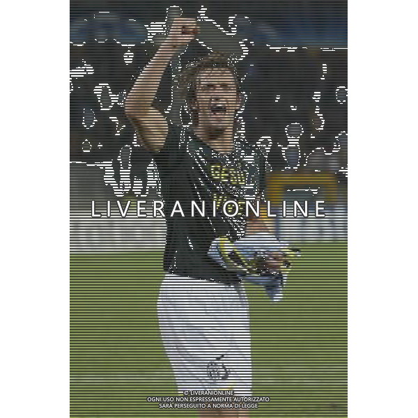 17-09-2008 Torino Sport Calcio Juventus Zenit Champions League 2008/2009 Nella foto:nicola Legrottaglie esulta a fine gara ©Alessandro Falzone/Press Photo/AG ALDO LIVERANI SAS