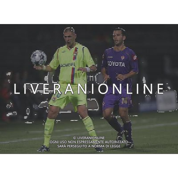 Lione (FRA) 18-09-2008 Champions League 2008/09 olympique Lyonnaise-fiorentina 2:2 nella foto karim benzema e luciano zauri ph marco luzzani/ag aldo liverani s.a.s.