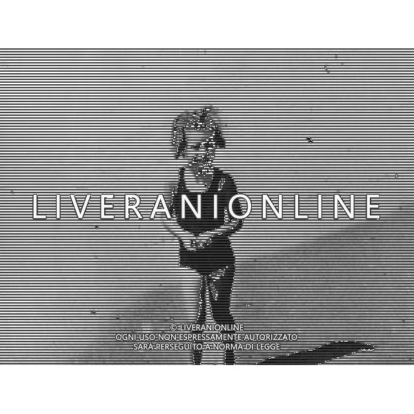 Ornella Vanoni Cantante all\'eta\' di 5 anni Archivio Ag. Aldo Liverani Sas retrospettiva