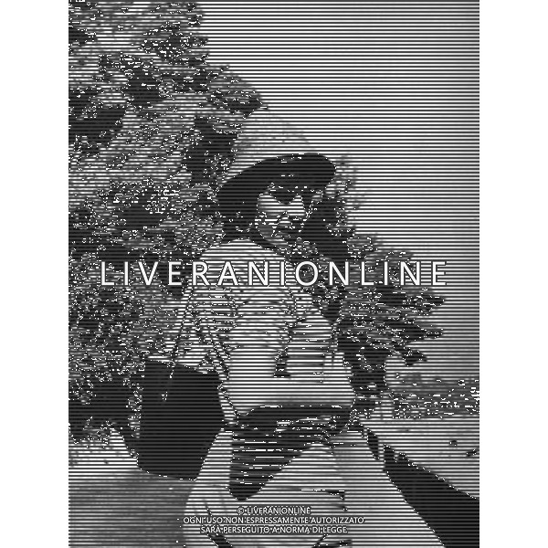 Ornella Vanoni Cantante all\'eta\' di 18 anni Archivio Ag. Aldo Liverani Sas retrospettiva