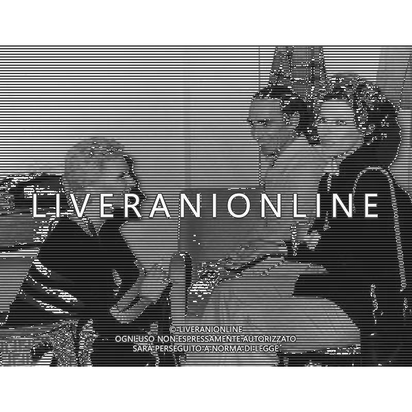 Ornella Vanoni Cantante con Don Lurio e Loretta Goggi Archivio Ag. Aldo Liverani Sas retrospettiva